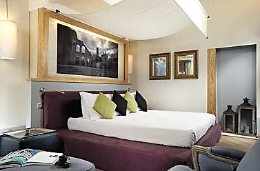 Romeluxsmariodf37 Hotel 0*, Rome Italy