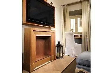 Romeluxsmariodf37 Hotel
